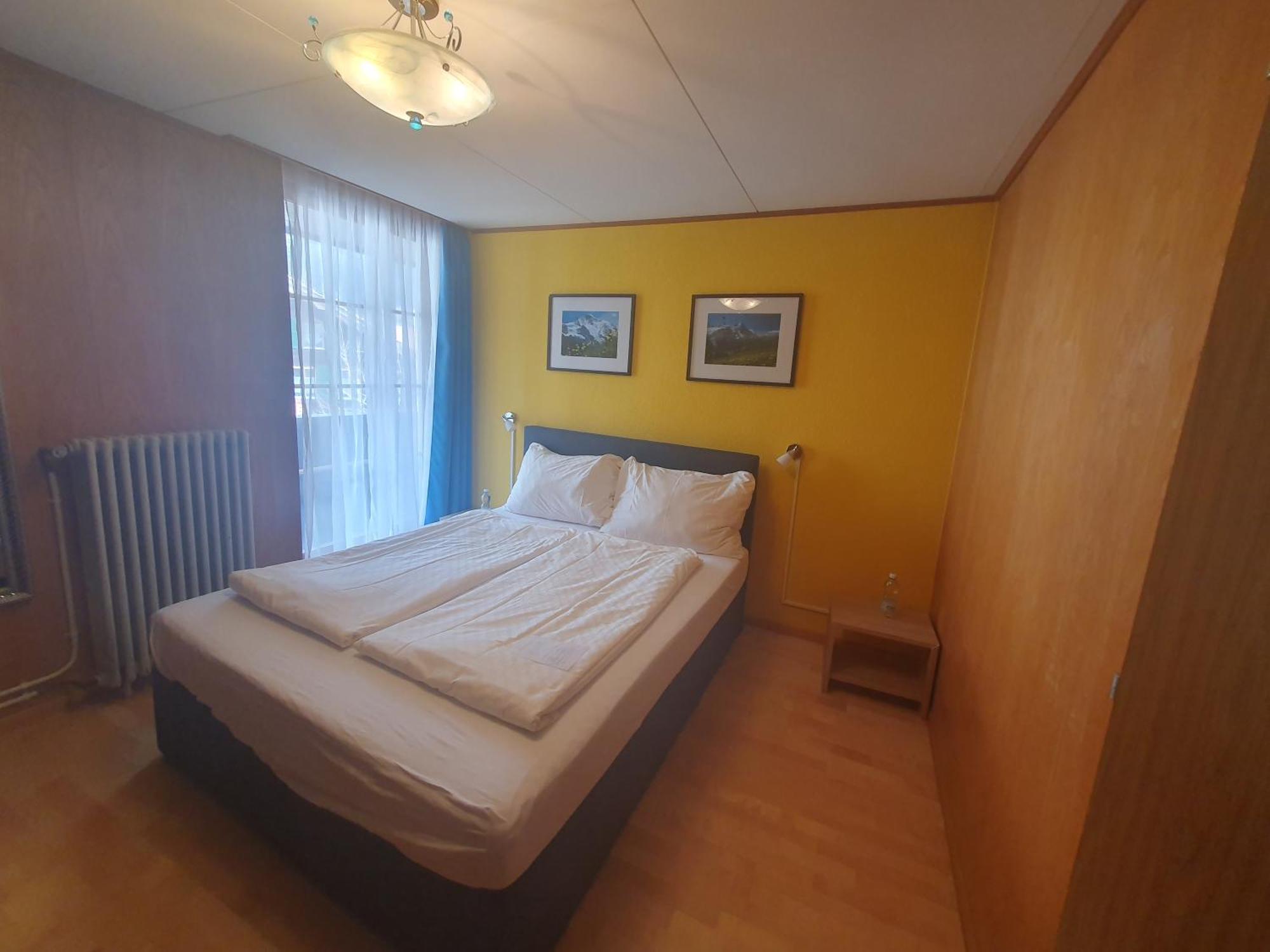 Hirschen Hotel 3*